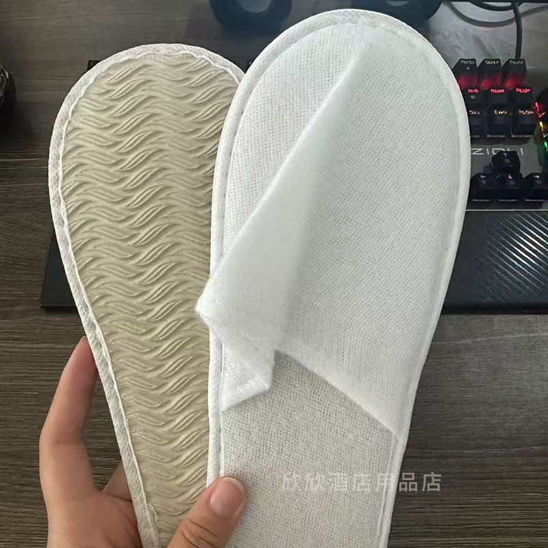 拉毛拖鞋鞋底：5mm柳叶纹原麻 帮面：拉毛复合2mm海绵  盖面：拉毛布复合2mm海绵  包边条：白色无纺布包边  内衬：无纺布（600/包）整包发货