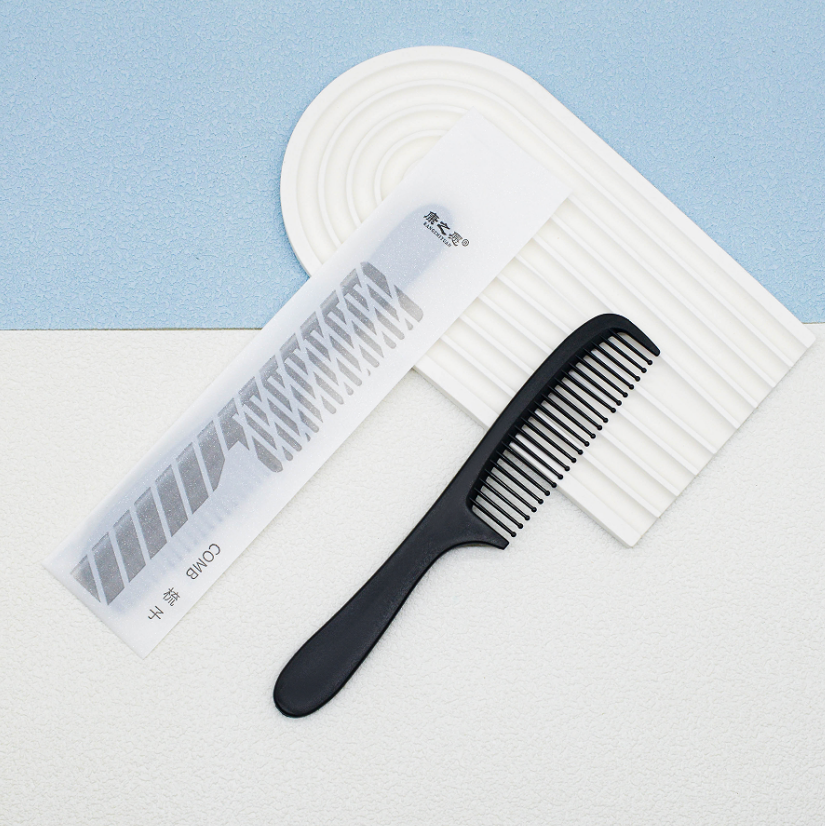 星光膜 黑大丽枫梳梳子克重：14克 材质：PP 包装：12丝星光膜5*22cm